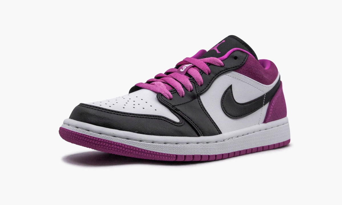 Air Jordan 1 Low SE Fuchsia Sneakers