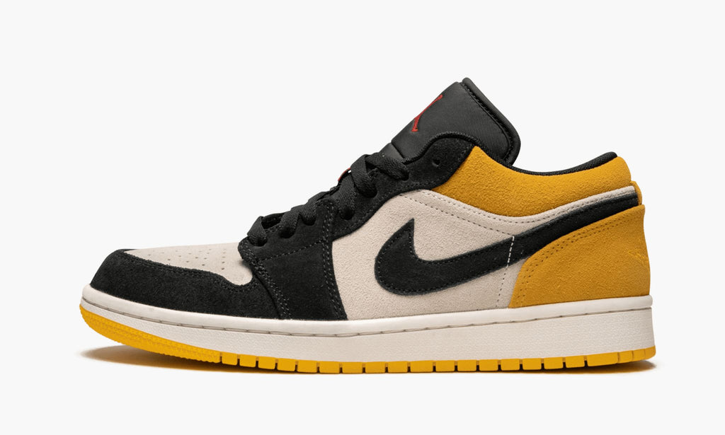 Air Jordan 1 Low University Gold Sneakers