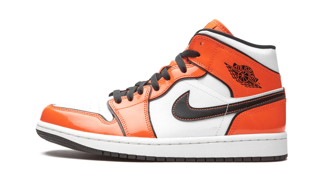 Air Jordan 1 Mid SE Turf Orange Sneakers