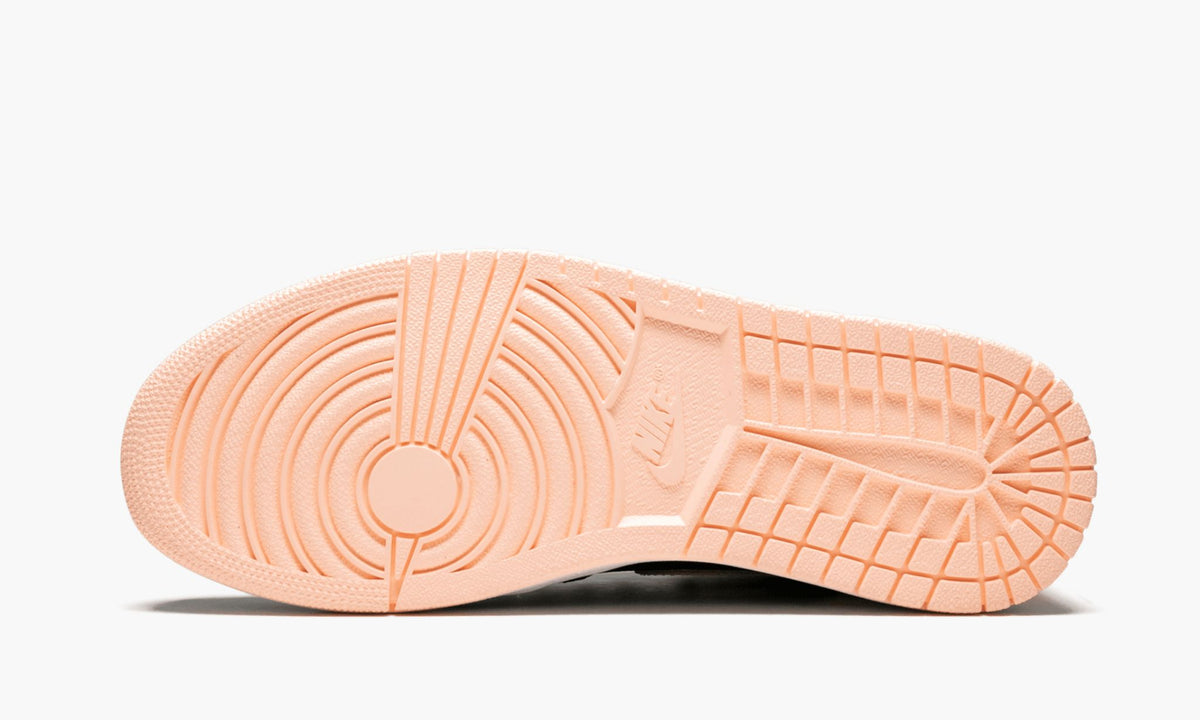 Air Jordan 1 Retro High OG "Crimson Tint" Sneakers