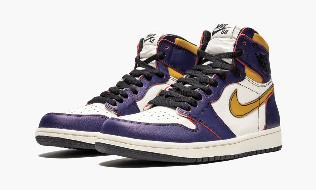 Air Jordan 1 Retro High OG "LA to Chicago" Sneakers