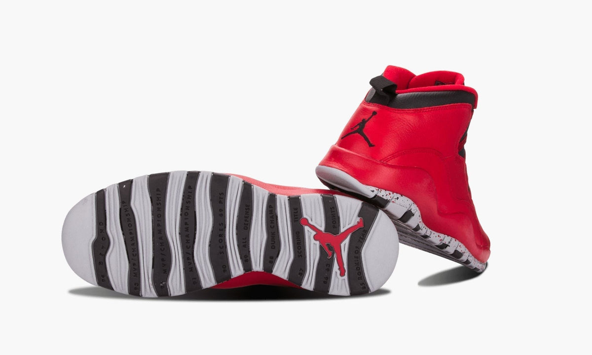 Air Jordan 10 Retro 30th "Bulls Over Broadway" Sneakers