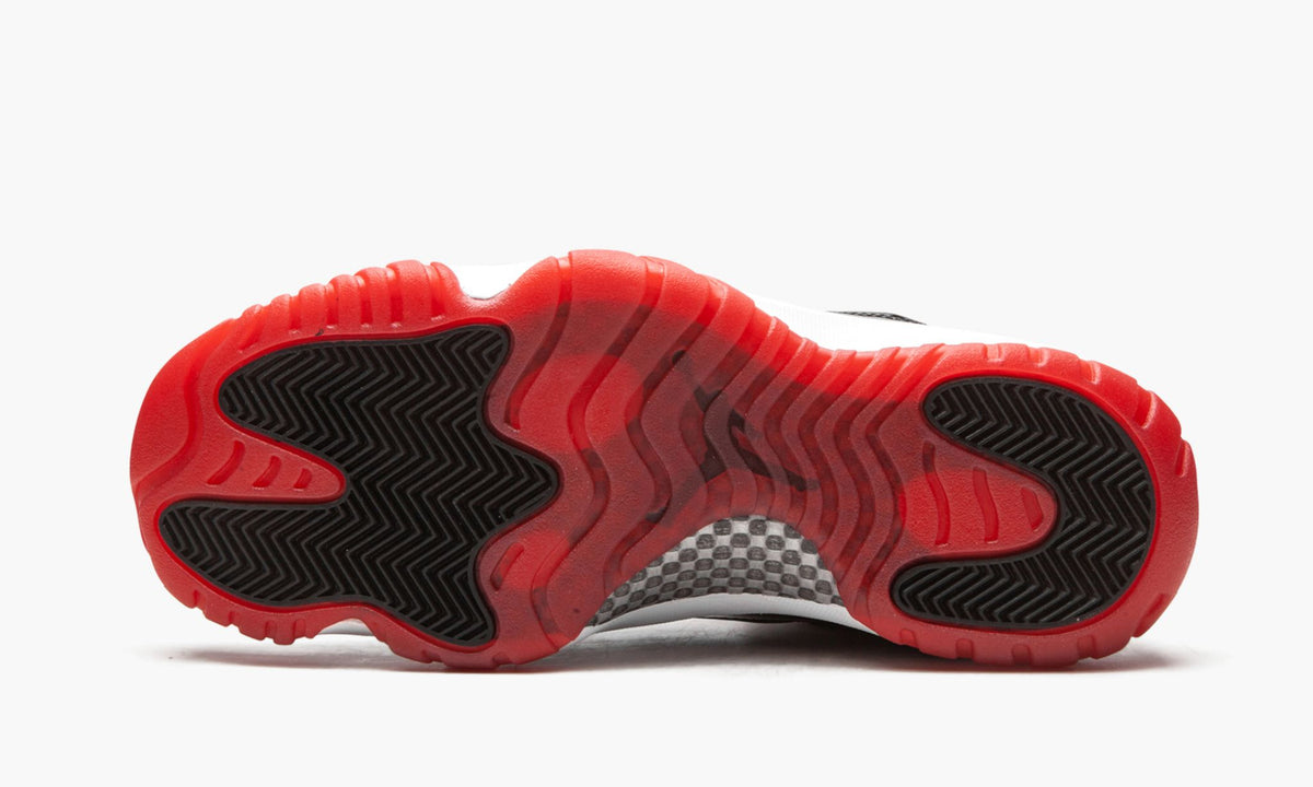 Air Jordan 11 Retro Low "Concord Bred" Sneakers