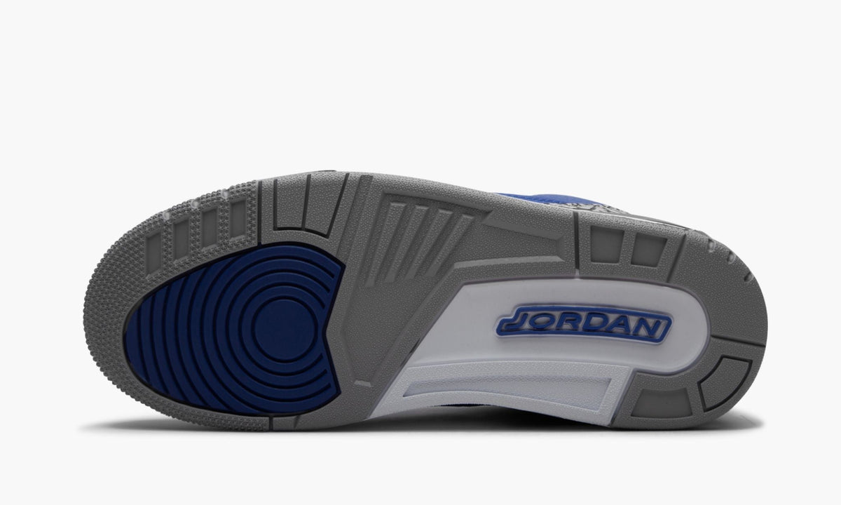 Air Jordan 3 Retro Blue Cement Sneakers