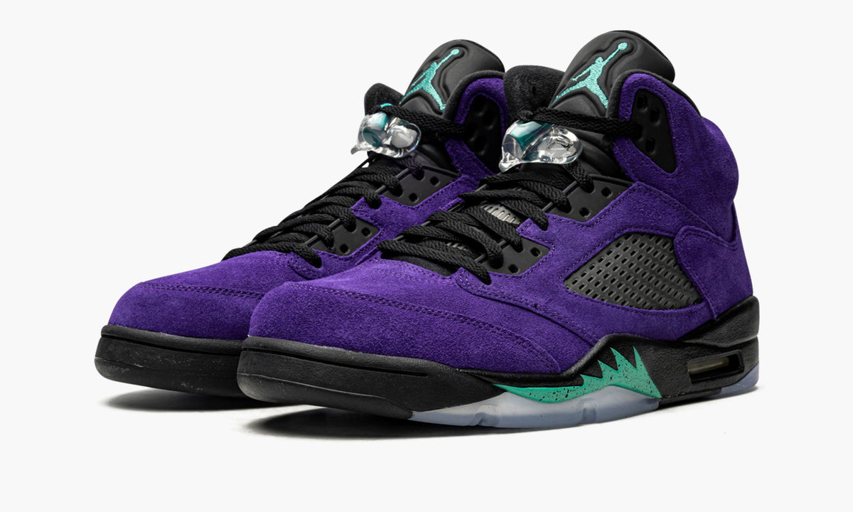 Air Jordan 5 Retro Alternate Grape Sneakers