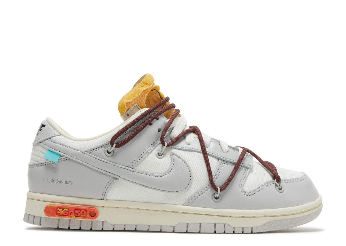 Nike Off-White x Dunk Low 'Lot 46 of 50' Sneakers