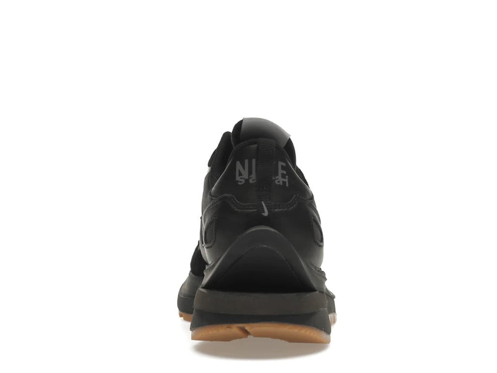 Nike Vaporwaffle sacai Black Gum Sneakers