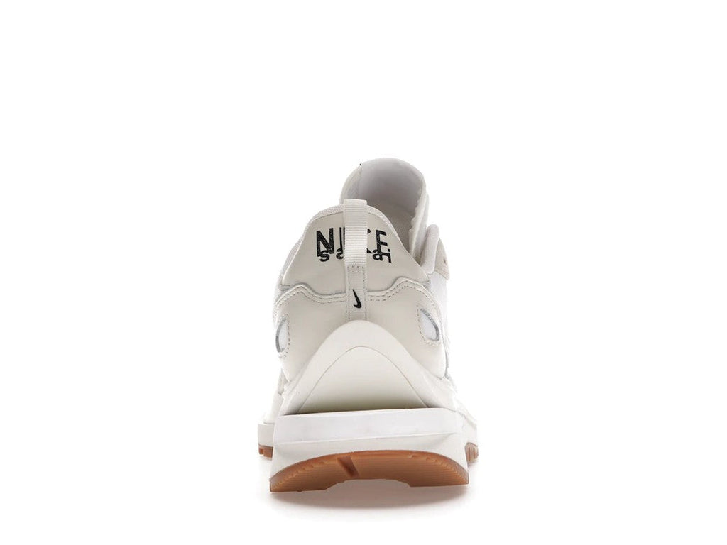 Nike Vaporwaffle sacai Sail Gum Sneakers