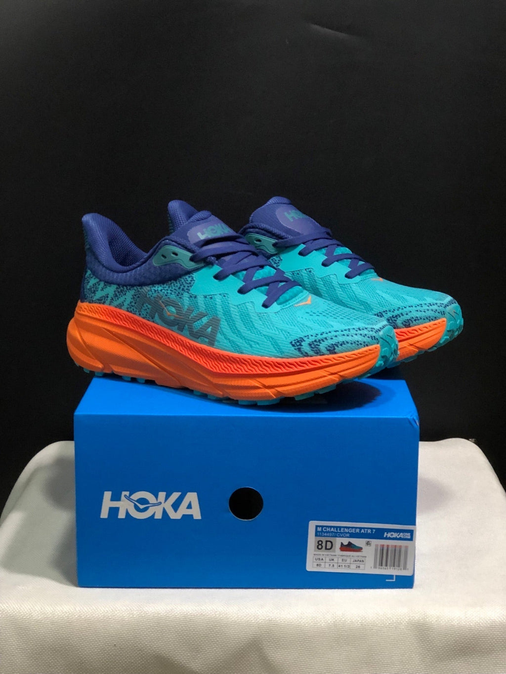 HOKA ONE ONE Challenger 7 Trail Running Shoes